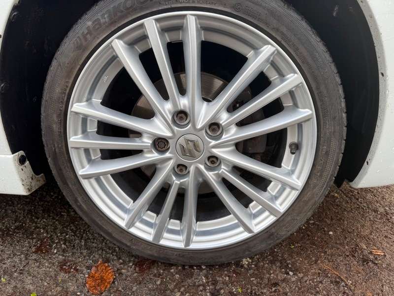 2014 SUZUKI SWIFT 2014 SUZUKI SWIFT