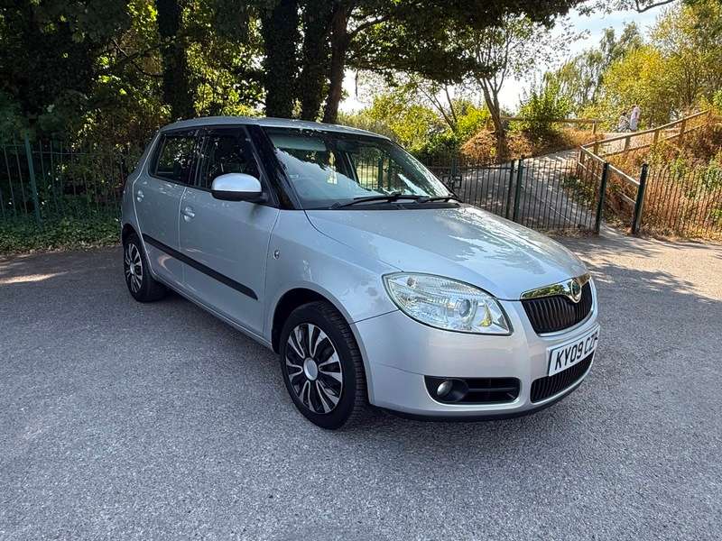 A 2009 SKODA FABIA 3 16V 105 A 2009 SKODA FABIA 3 16V 105