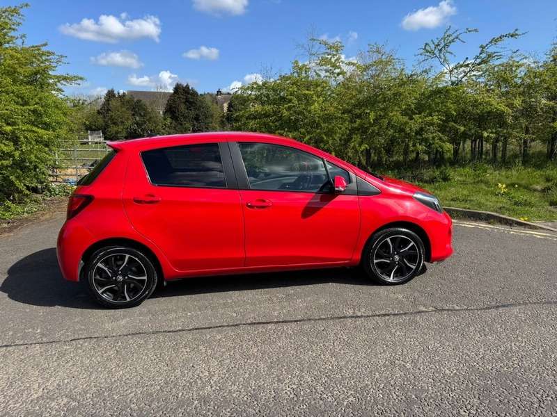 2015 TOYOTA YARIS 2015 TOYOTA YARIS