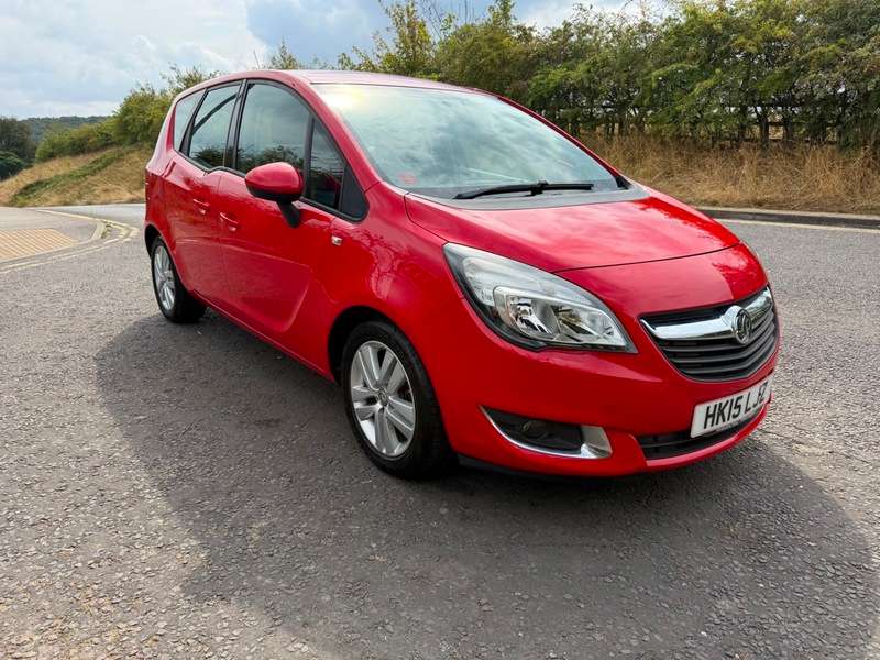 A 2015 VAUXHALL MERIVA LIFE A 2015 VAUXHALL MERIVA LIFE