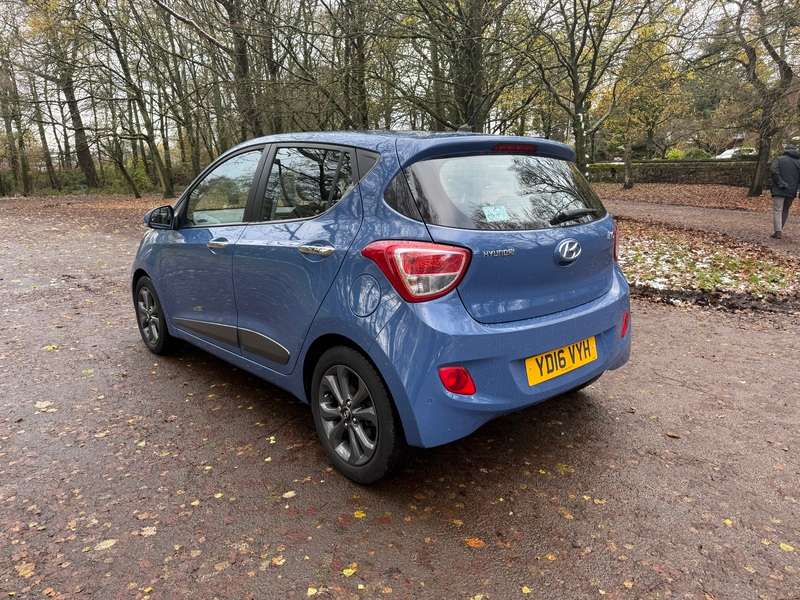 2016 HYUNDAI I10 2016 HYUNDAI I10