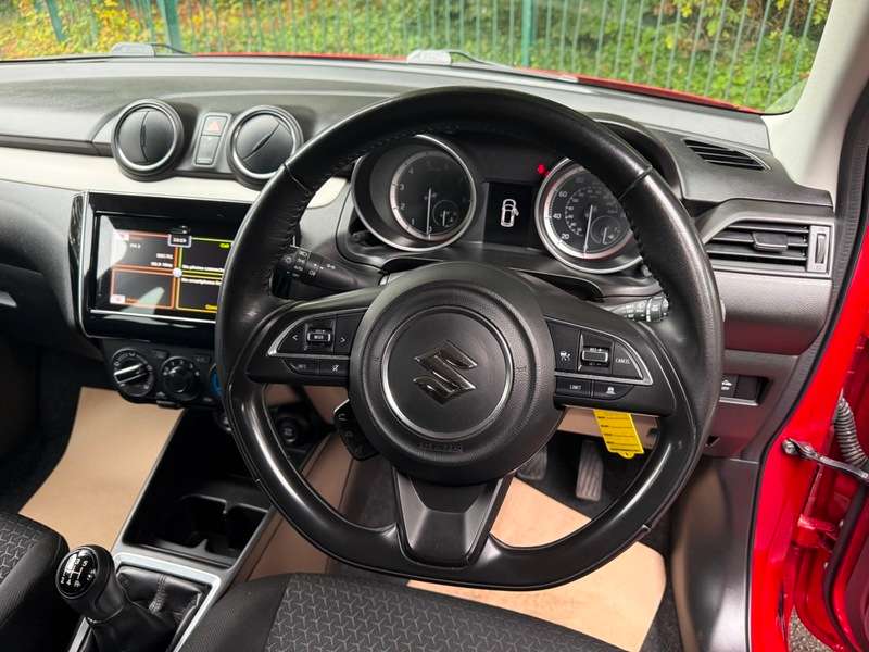 2021 SUZUKI SWIFT 2021 SUZUKI SWIFT
