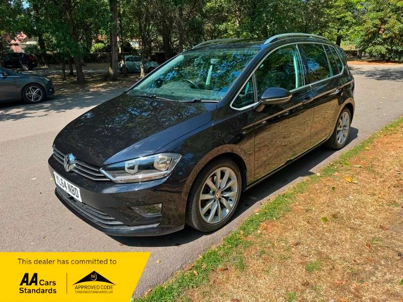 A 2014 VOLKSWAGEN GOLF GT TSI DSG A 2014 VOLKSWAGEN GOLF GT TSI DSG