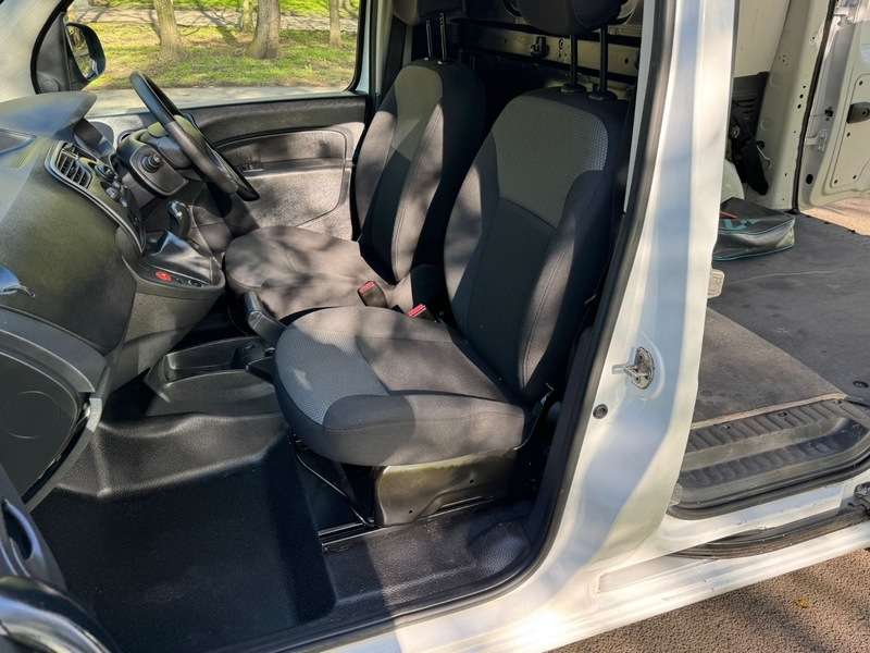 2021 RENAULT KANGOO 2021 RENAULT KANGOO