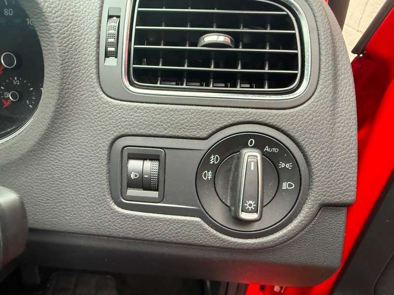 2017 VOLKSWAGEN POLO 2017 VOLKSWAGEN POLO