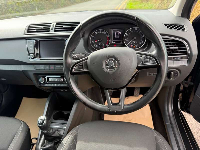 2015 SKODA FABIA 2015 SKODA FABIA
