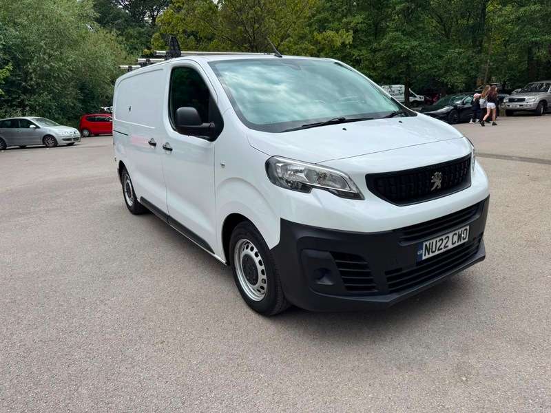A 2022 PEUGEOT EXPERT BLUEHDI PROFESSIONAL PREMIUM L1 A 2022 PEUGEOT EXPERT BLUEHDI PROFESSIONAL PREMIUM L1