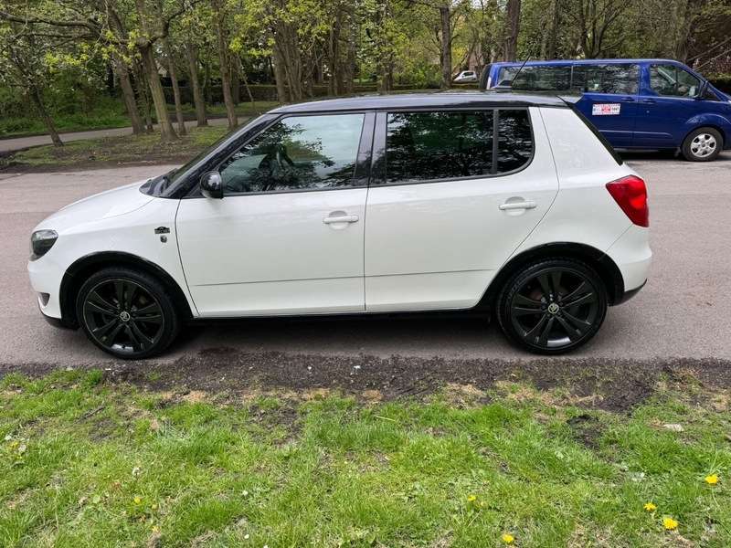 2014 SKODA FABIA 2014 SKODA FABIA