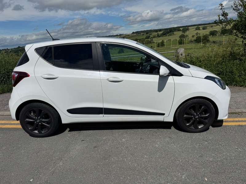 2017 HYUNDAI I10 2017 HYUNDAI I10