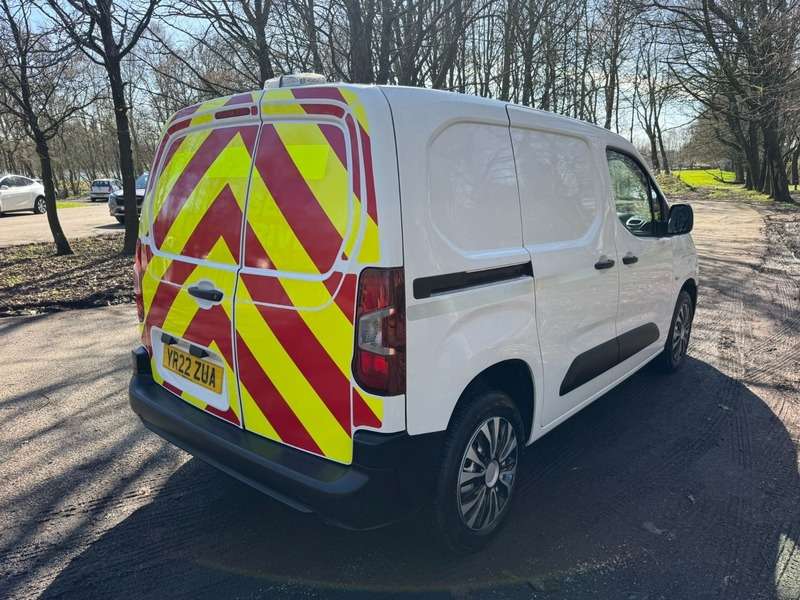 2022 TOYOTA PROACE 2022 TOYOTA PROACE