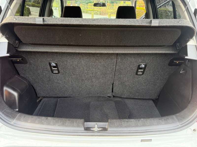 2014 SUZUKI SWIFT 2014 SUZUKI SWIFT