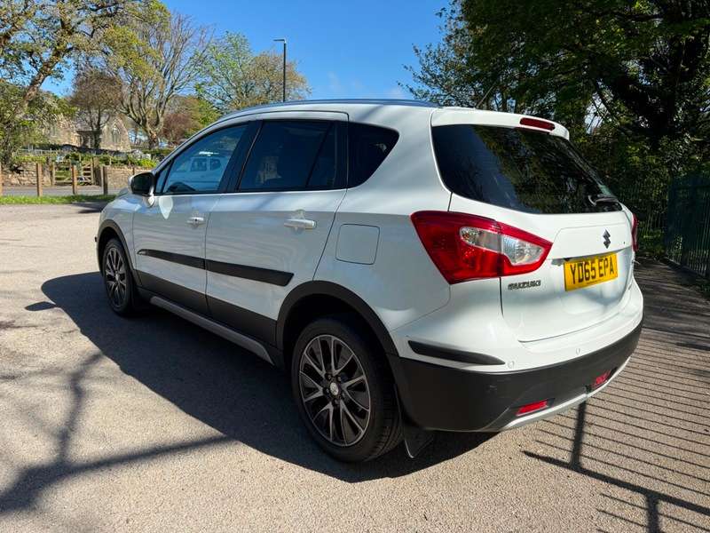 2015 SUZUKI SX4 2015 SUZUKI SX4