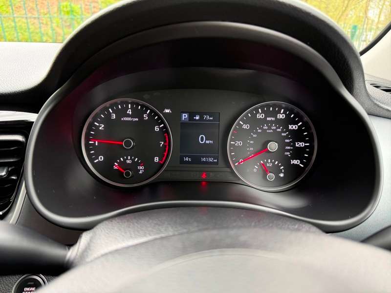 2020 KIA STONIC 2020 KIA STONIC