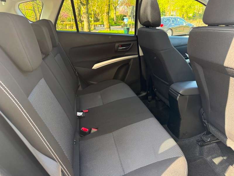 2015 SUZUKI SX4 2015 SUZUKI SX4