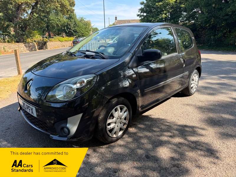 A 2010 RENAULT TWINGO I-MUSIC A 2010 RENAULT TWINGO I-MUSIC