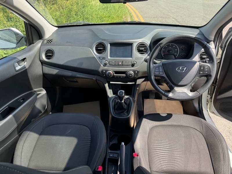 2017 HYUNDAI I10 2017 HYUNDAI I10
