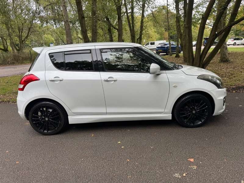 2015 SUZUKI SWIFT 2015 SUZUKI SWIFT