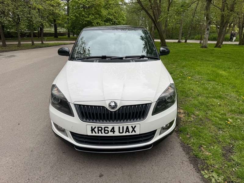 A 2014 SKODA FABIA BLACK EDITION A 2014 SKODA FABIA BLACK EDITION