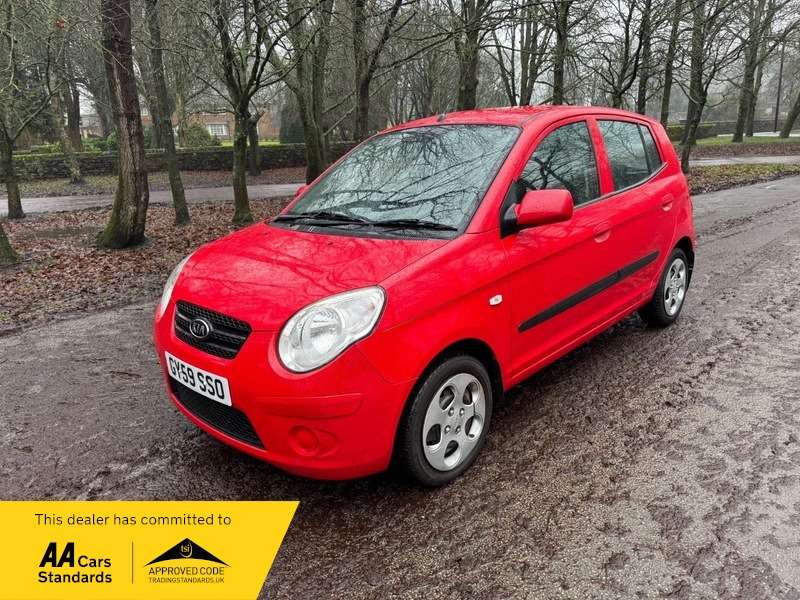 A 2009 KIA PICANTO STRIKE A 2009 KIA PICANTO STRIKE