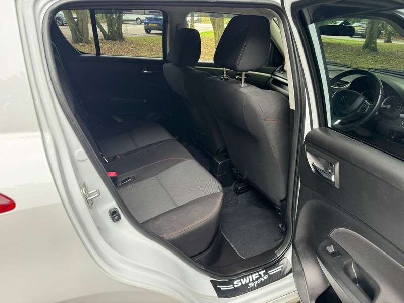 2015 SUZUKI SWIFT 2015 SUZUKI SWIFT
