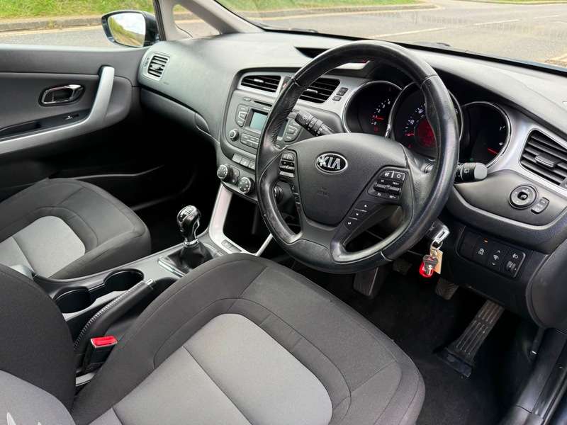 2015 KIA CEED 2015 KIA CEED