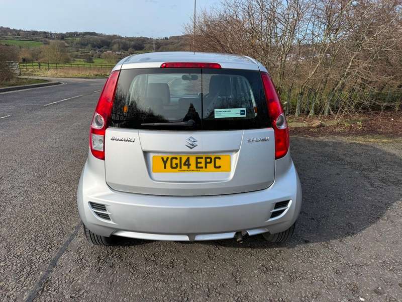 A 2014 SUZUKI SPLASH SZ2 A 2014 SUZUKI SPLASH SZ2