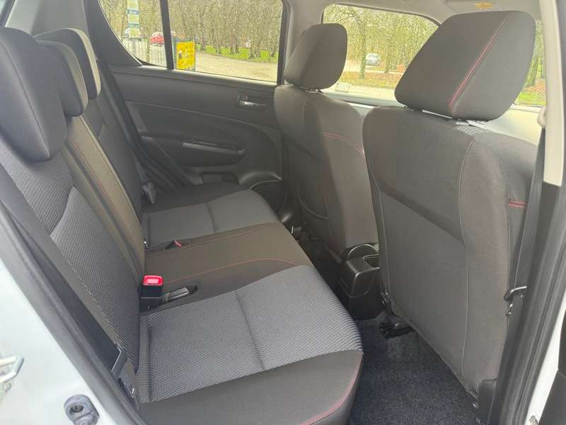 2014 SUZUKI SWIFT 2014 SUZUKI SWIFT