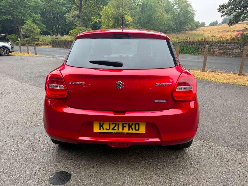 2021 SUZUKI SWIFT 2021 SUZUKI SWIFT