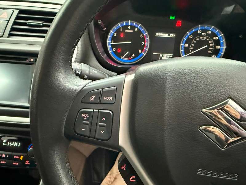 2015 SUZUKI SX4 S-CROSS 2015 SUZUKI SX4 S-CROSS