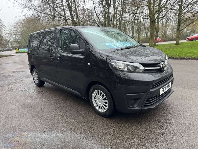 A 2019 TOYOTA PROACE L1 ICON CRC A 2019 TOYOTA PROACE L1 ICON CRC