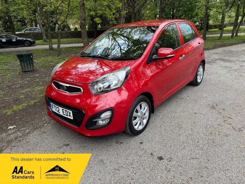 A 2012 KIA PICANTO 2 A 2012 KIA PICANTO 2