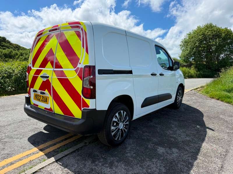 2022 TOYOTA PROACE 2022 TOYOTA PROACE