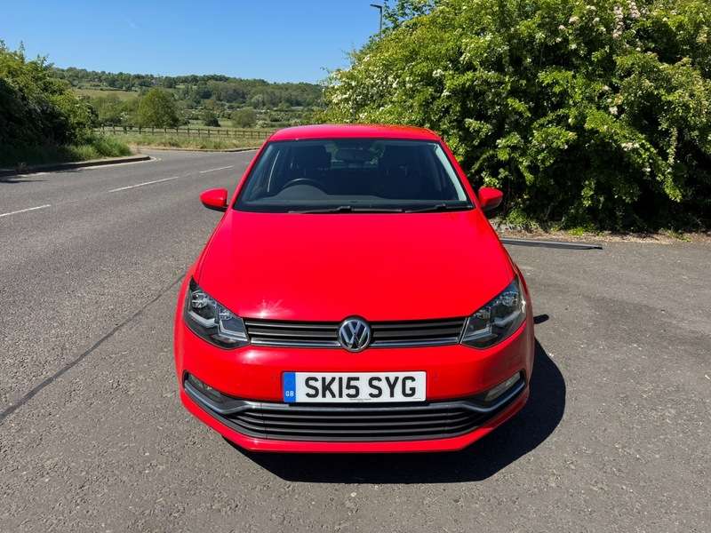 A 2015 VOLKSWAGEN POLO SEL TSI A 2015 VOLKSWAGEN POLO SEL TSI