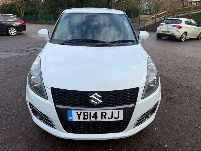 A 2014 SUZUKI SWIFT SPORT A 2014 SUZUKI SWIFT SPORT