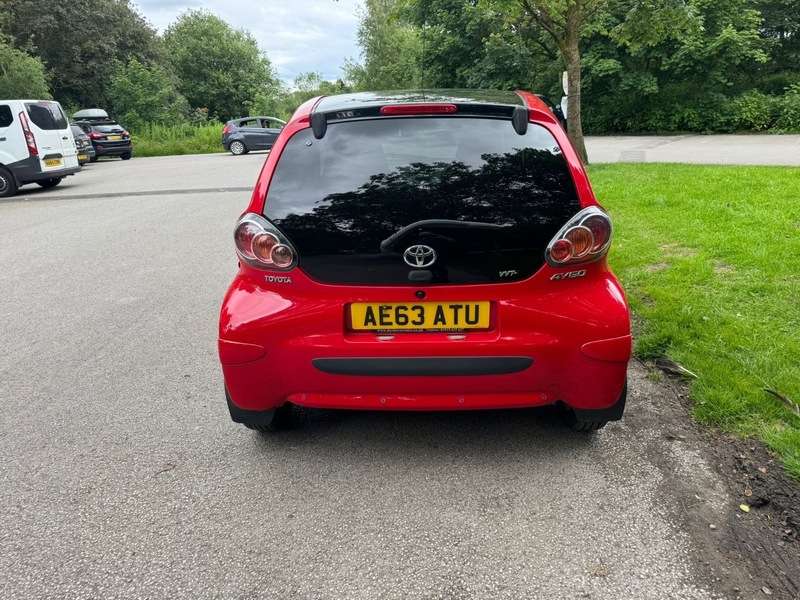 A 2014 TOYOTA AYGO VVT-I MOVE WITH STYLE MM A 2014 TOYOTA AYGO VVT-I MOVE WITH STYLE MM
