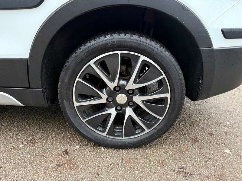 2015 SUZUKI SX4 S-CROSS 2015 SUZUKI SX4 S-CROSS