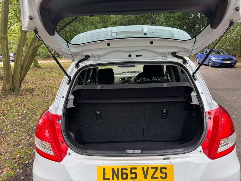 2015 SUZUKI SWIFT 2015 SUZUKI SWIFT