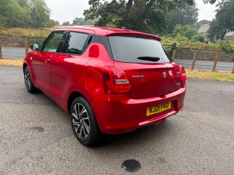 2021 SUZUKI SWIFT 2021 SUZUKI SWIFT