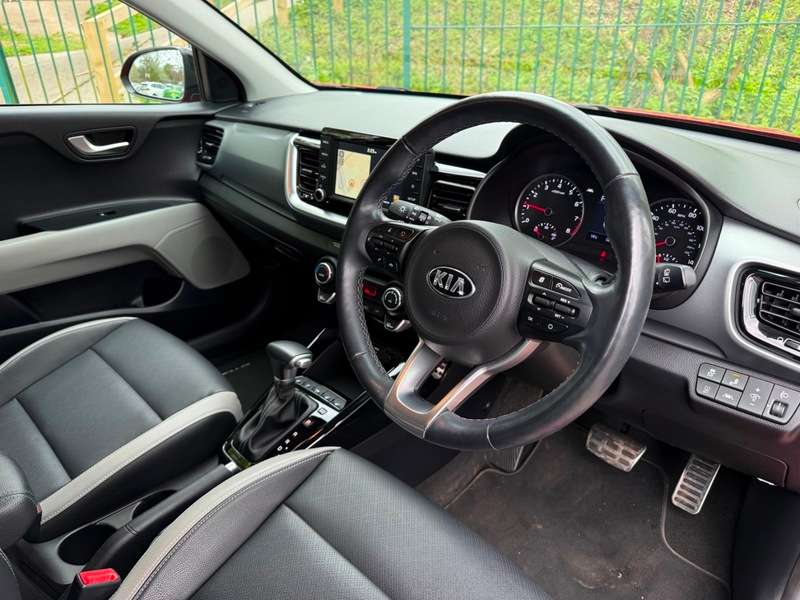 2020 KIA STONIC 2020 KIA STONIC