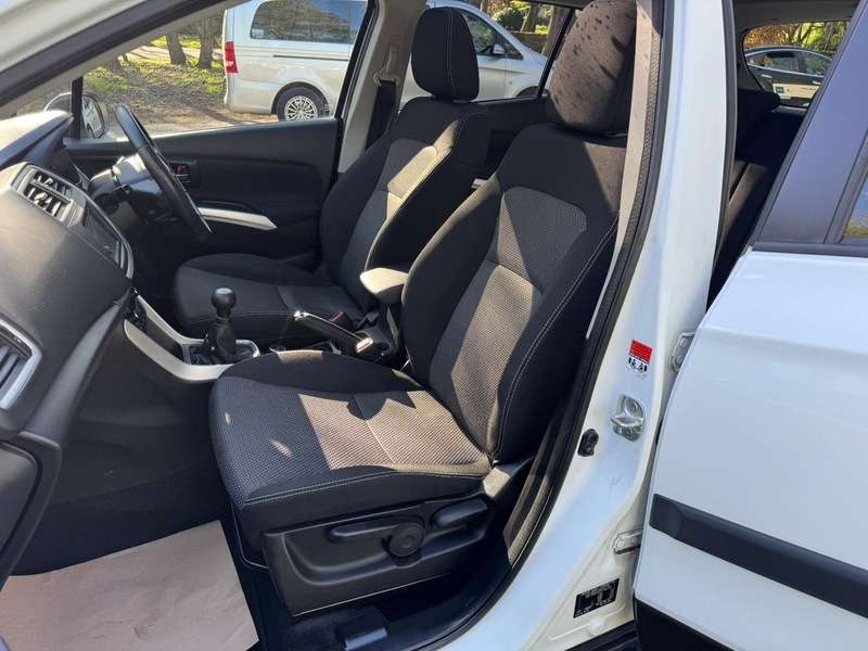 2015 SUZUKI SX4 2015 SUZUKI SX4