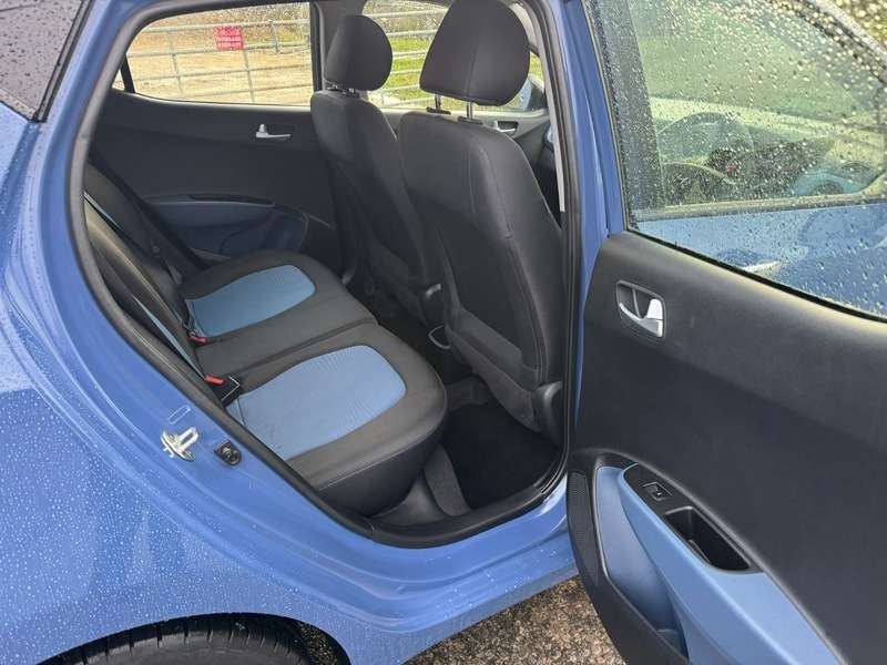 2016 HYUNDAI I10 2016 HYUNDAI I10