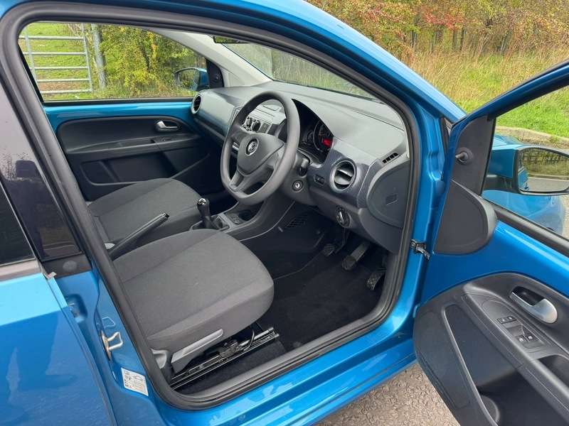 2018 VOLKSWAGEN UP 2018 VOLKSWAGEN UP