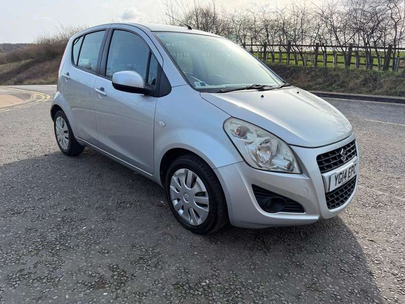A 2014 SUZUKI SPLASH SZ2 A 2014 SUZUKI SPLASH SZ2