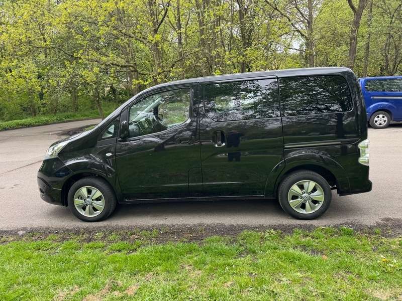 2021 NISSAN NV200 2021 NISSAN NV200
