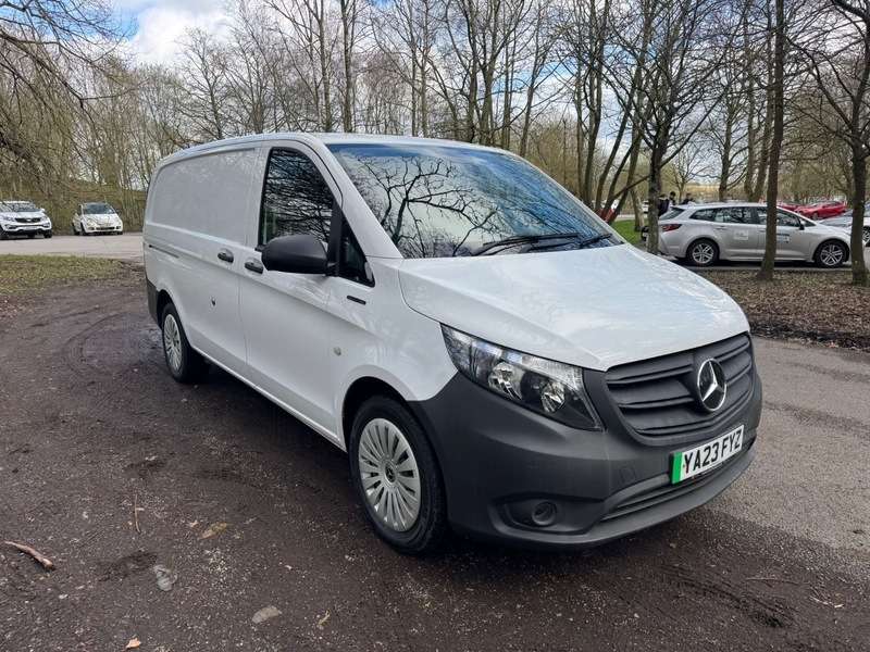 A 2023 MERCEDES V CLASS 66 PROGRESSIVE L2 A 2023 MERCEDES V CLASS 66 PROGRESSIVE L2