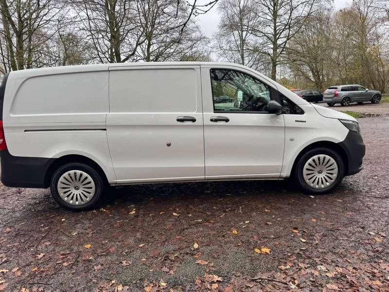 2022 MERCEDES VITO 2022 MERCEDES VITO