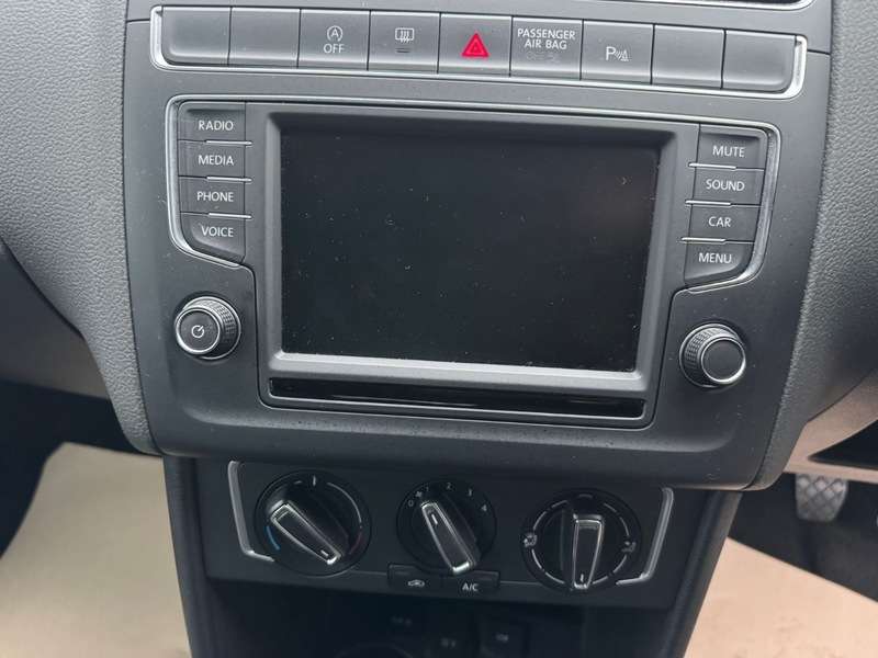 2017 VOLKSWAGEN POLO 2017 VOLKSWAGEN POLO