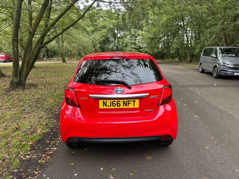 2016 TOYOTA YARIS 2016 TOYOTA YARIS