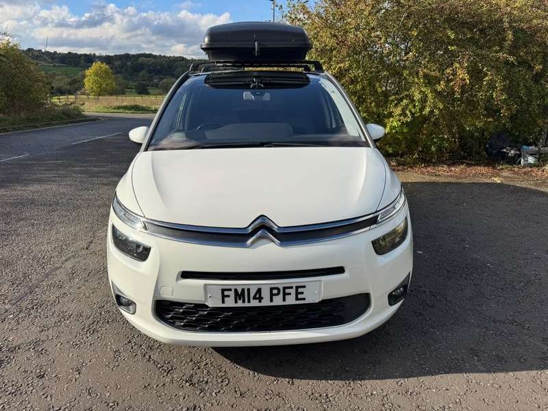 A 2014 CITROEN C4 PICASSO GRAND E-HDI AIRDREAM EXCLUSIVE A 2014 CITROEN C4 PICASSO GRAND E-HDI AIRDREAM EXCLUSIVE