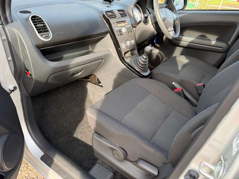 2014 SUZUKI SPLASH 2014 SUZUKI SPLASH